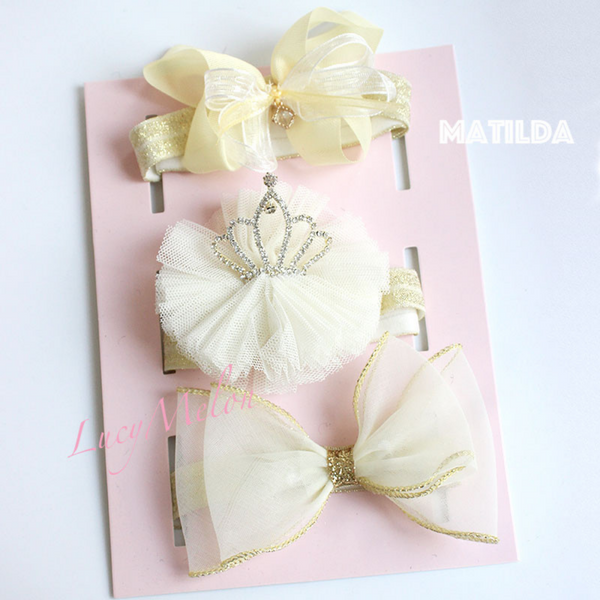 This is a gorgeous delicate soft 3 piece headband set for your daughter, Granddaughter, Niece, God daughter or friends new baby. Perfect for a baby shower gift or birthday present.